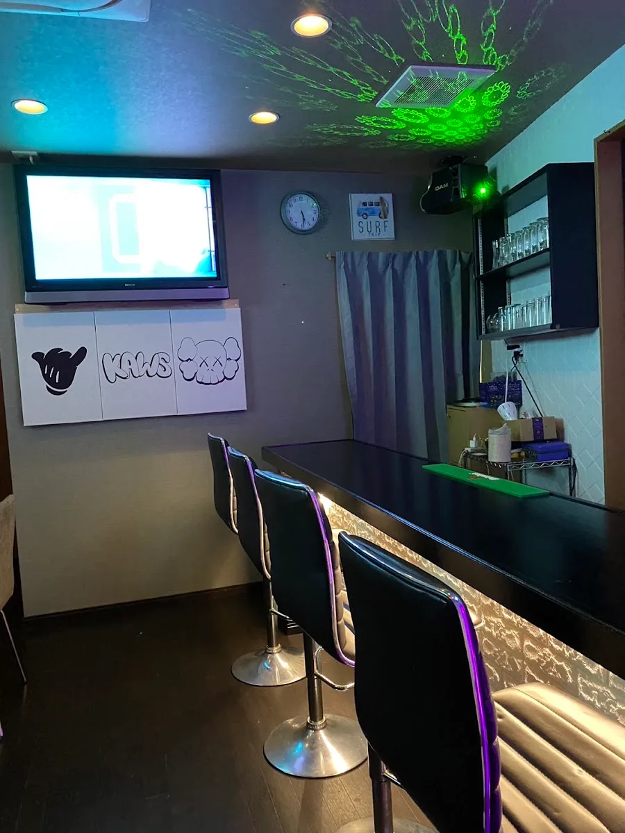 カラオケBar 歌ミハ